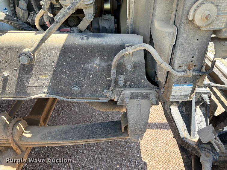 image for item YA3828 2013 Kenworth T370 utility / service truck