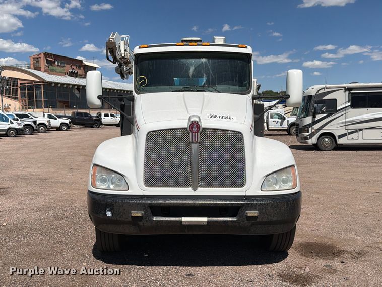 image for item YA3829 2013 Kenworth T370 utility / service truck