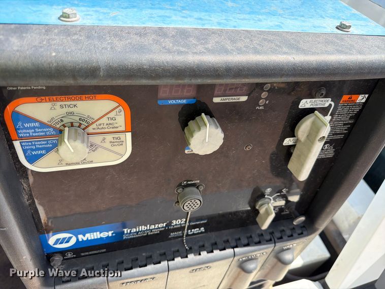 image for item YA3829 2013 Kenworth T370 utility / service truck