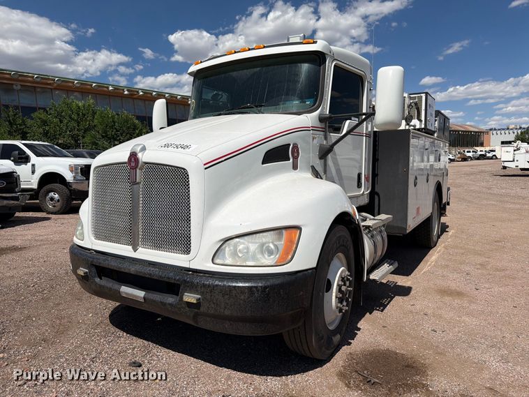 image for item YA3829 2013 Kenworth T370 utility / service truck