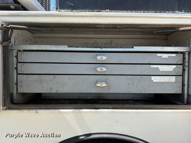 image for item YA3829 2013 Kenworth T370 utility / service truck