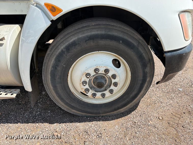 image for item YA3829 2013 Kenworth T370 utility / service truck