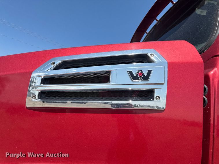 image for item YA3872 2016 Western Star 4700 dump truck