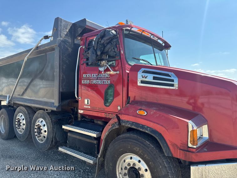 image for item YA3872 2016 Western Star 4700 dump truck