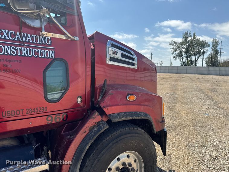 image for item YA3872 2016 Western Star 4700 dump truck