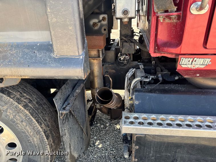 image for item YA3872 2016 Western Star 4700 dump truck