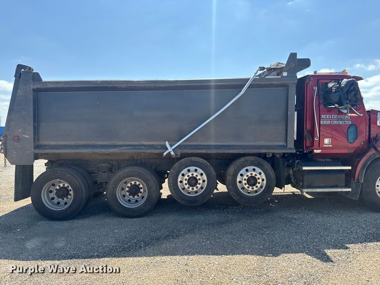 image for item YA3872 2016 Western Star 4700 dump truck