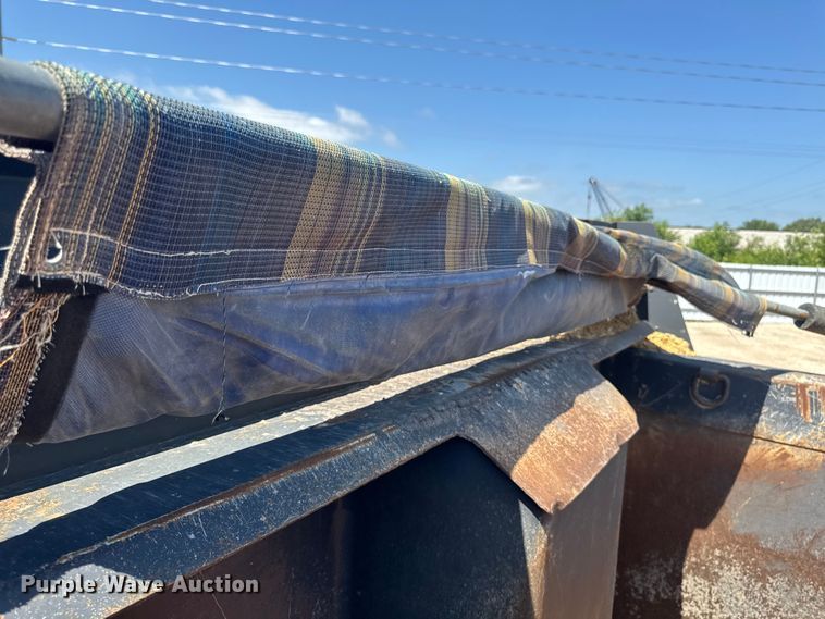 image for item YA3872 2016 Western Star 4700 dump truck