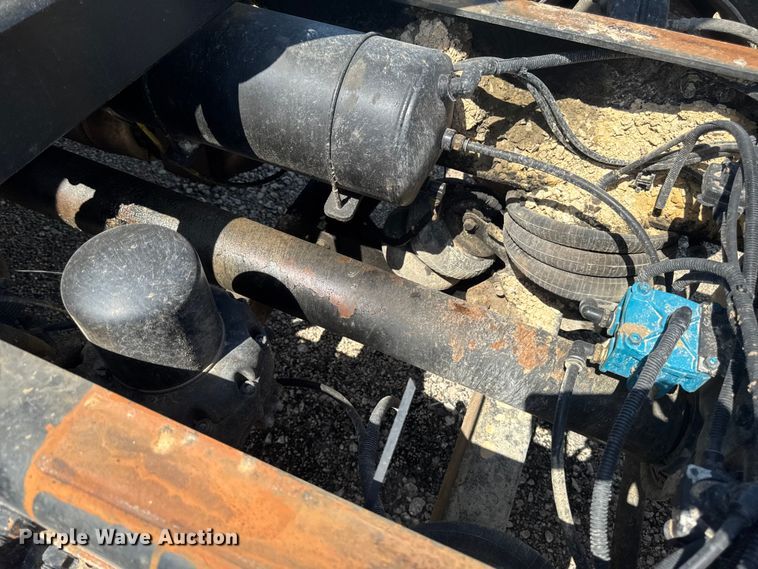 image for item YA3872 2016 Western Star 4700 dump truck