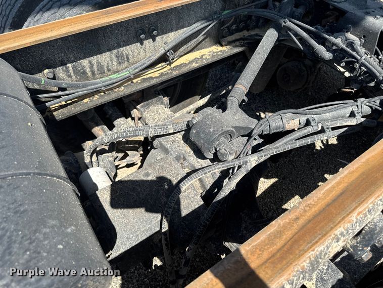 image for item YA3872 2016 Western Star 4700 dump truck