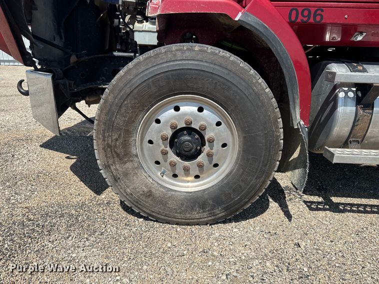 image for item YA3872 2016 Western Star 4700 dump truck