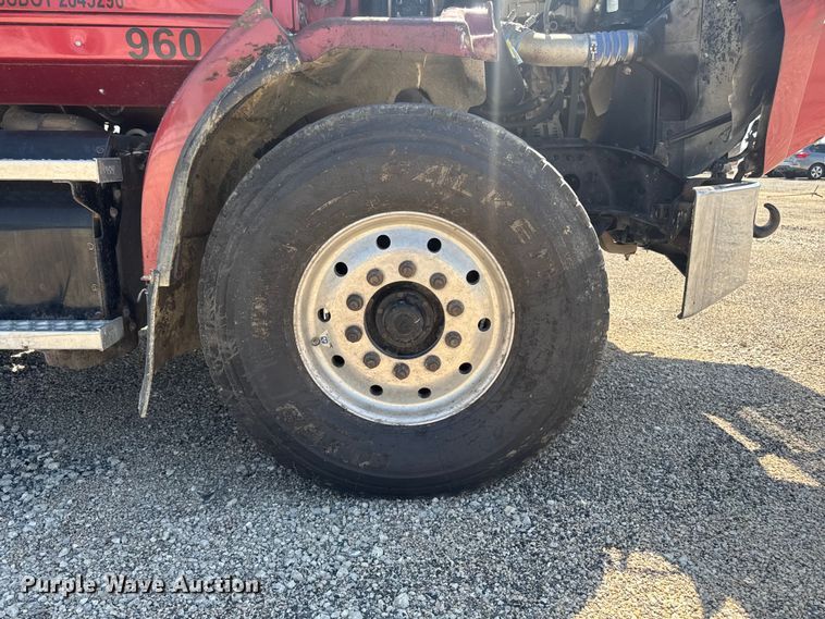 image for item YA3872 2016 Western Star 4700 dump truck