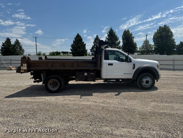 image for item YA3912 2019 Ford F550 Super Duty dump truck