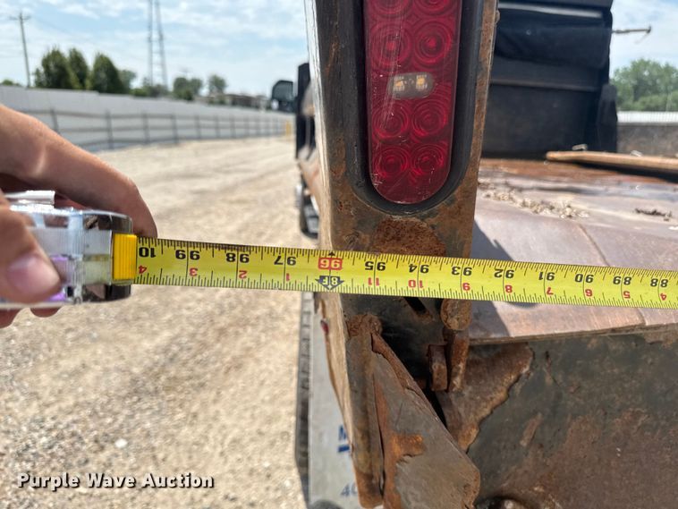image for item YA3912 2019 Ford F550 Super Duty dump truck