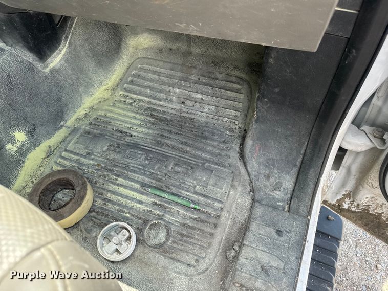 image for item YA3912 2019 Ford F550 Super Duty dump truck