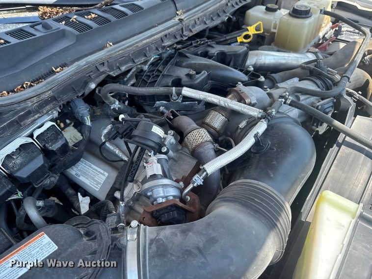 image for item YA3912 2019 Ford F550 Super Duty dump truck