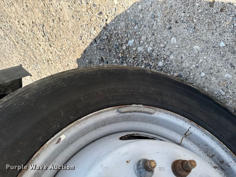 image for item YA3912 2019 Ford F550 Super Duty dump truck