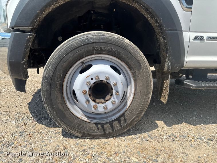 image for item YA3912 2019 Ford F550 Super Duty dump truck