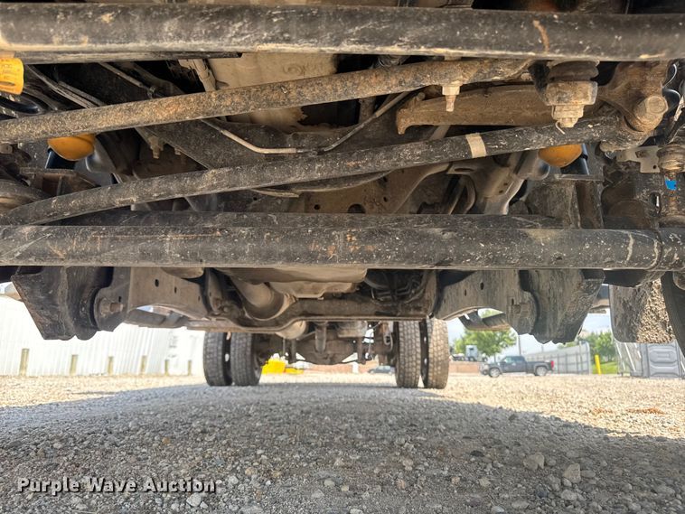 image for item YA3912 2019 Ford F550 Super Duty dump truck
