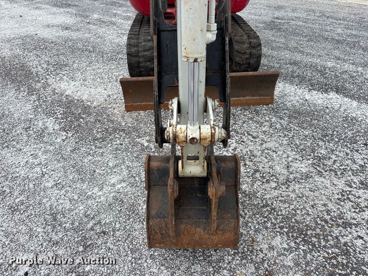image for item YA3967 2023 Takeuchi TB230 mini excavator