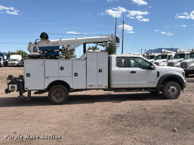 image for item YA3974 2018 Ford F550 Super Duty XL Crew Cab utility / service truck