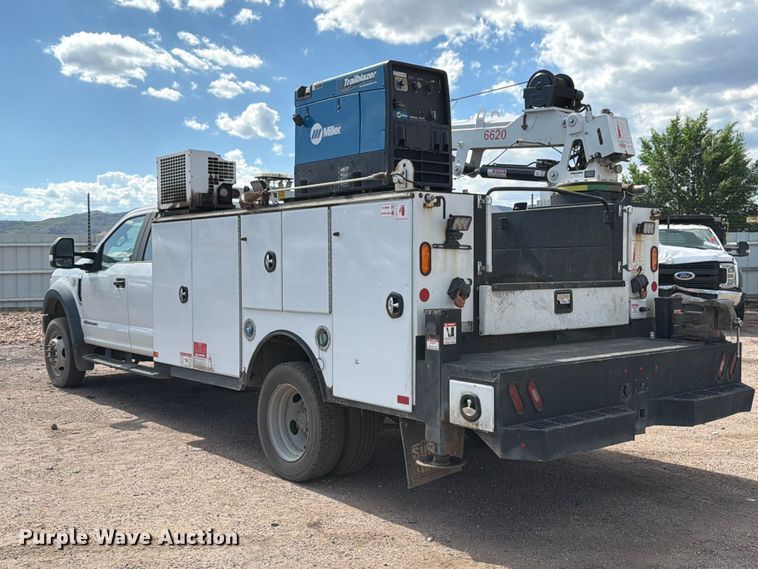image for item YA3974 2018 Ford F550 Super Duty XL Crew Cab utility / service truck