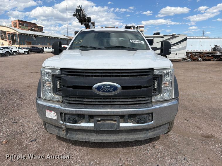 image for item YA3974 2018 Ford F550 Super Duty XL Crew Cab utility / service truck