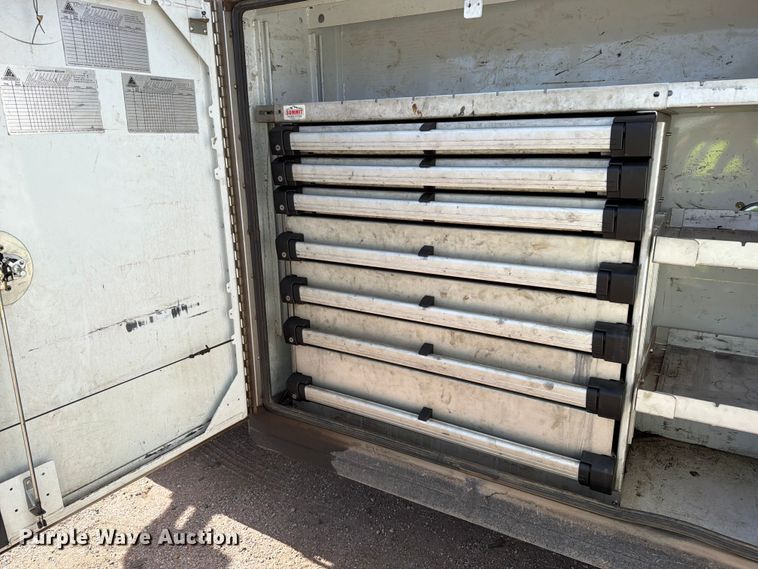 image for item YA3974 2018 Ford F550 Super Duty XL Crew Cab utility / service truck