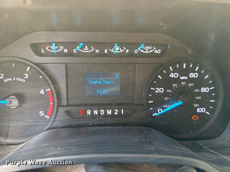 image for item YA3974 2018 Ford F550 Super Duty XL Crew Cab utility / service truck