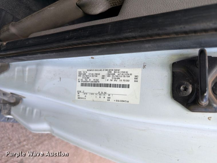 image for item YA3974 2018 Ford F550 Super Duty XL Crew Cab utility / service truck