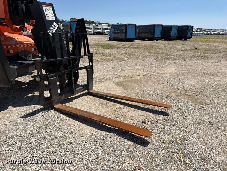 image for item YA4022 2018 JLF SkyTrak 10054 telehandler
