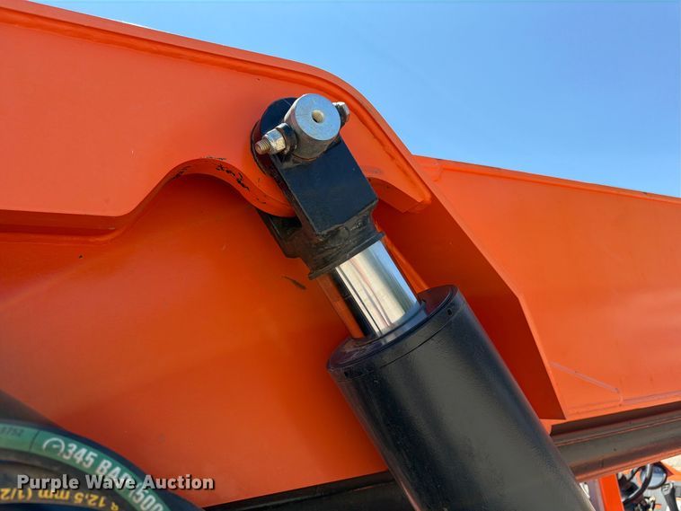 image for item YA4022 2018 JLF SkyTrak 10054 telehandler