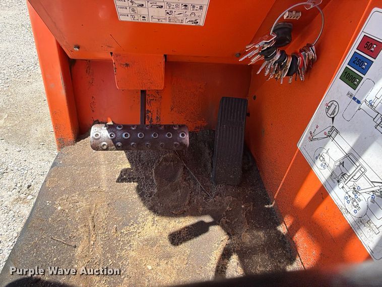 image for item YA4022 2018 JLF SkyTrak 10054 telehandler