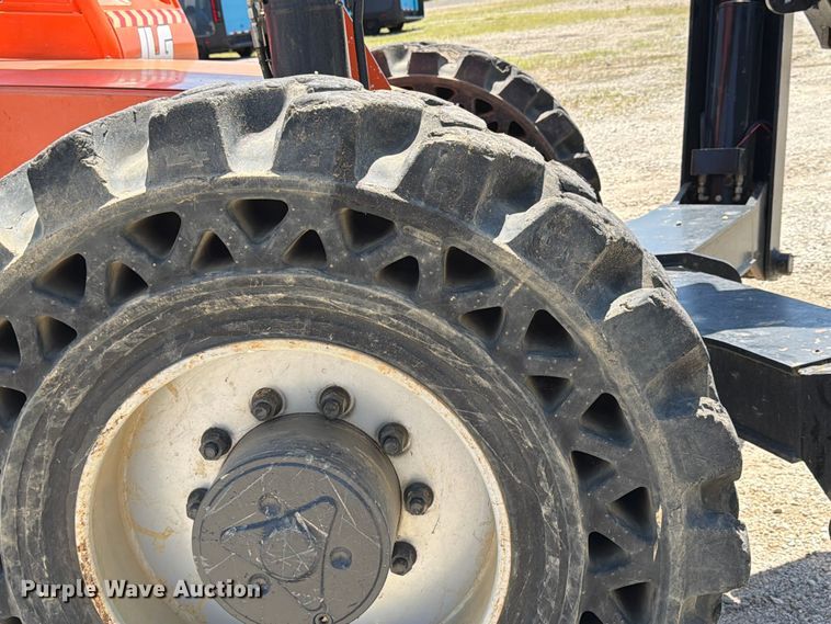image for item YA4022 2018 JLF SkyTrak 10054 telehandler