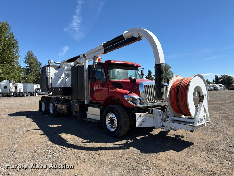 image for item YA4023 2015 International 7500 sewer jetter truck