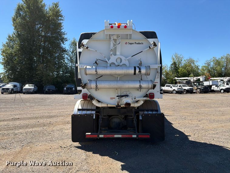 image for item YA4023 2015 International 7500 sewer jetter truck