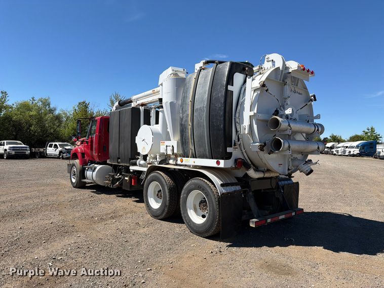 image for item YA4023 2015 International 7500 sewer jetter truck