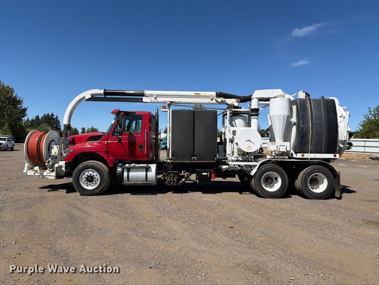 image for item YA4023 2015 International 7500 sewer jetter truck