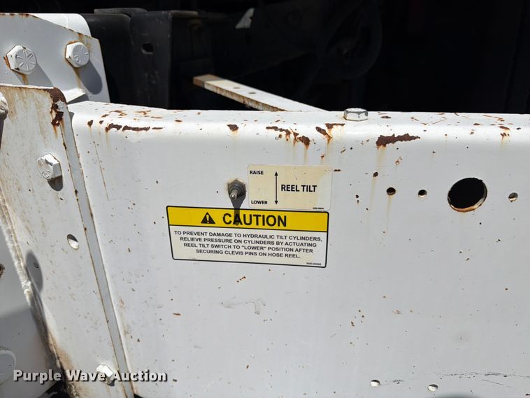 image for item YA4023 2015 International 7500 sewer jetter truck