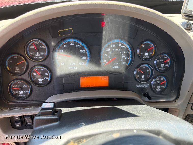 image for item YA4023 2015 International 7500 sewer jetter truck