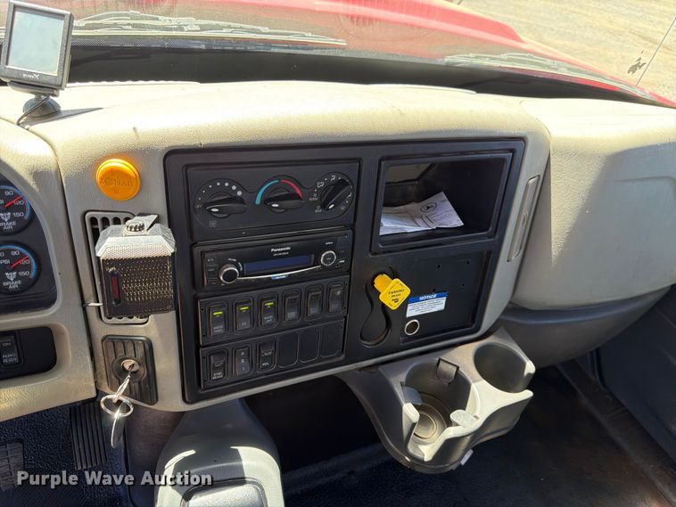 image for item YA4023 2015 International 7500 sewer jetter truck