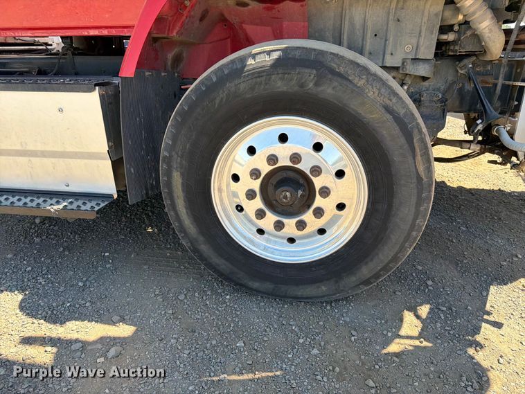 image for item YA4023 2015 International 7500 sewer jetter truck