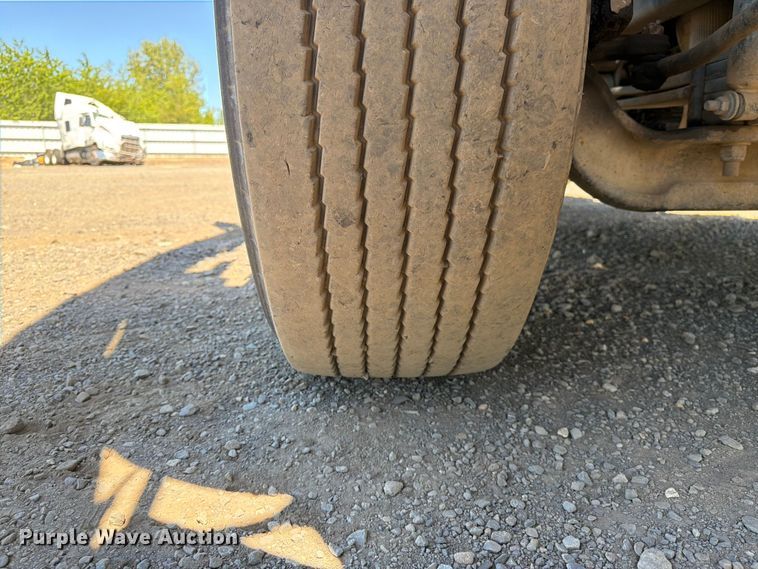 image for item YA4023 2015 International 7500 sewer jetter truck