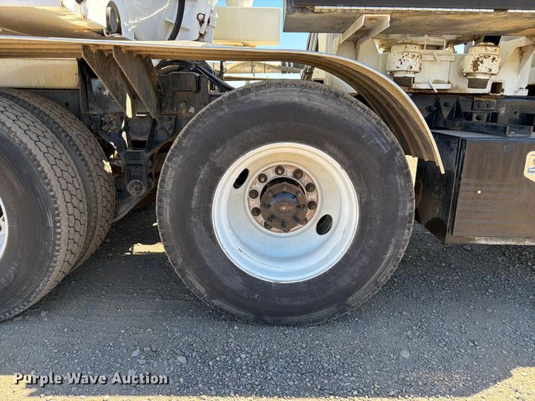 image for item YA4023 2015 International 7500 sewer jetter truck