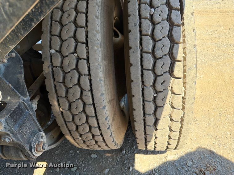 image for item YA4023 2015 International 7500 sewer jetter truck