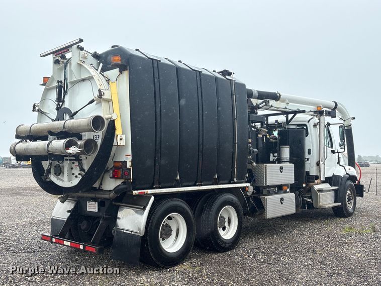 image for item YA4024 2017 Freightliner 114SD sewer jetter truck