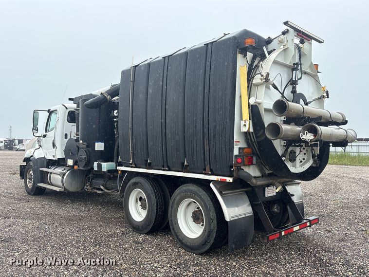 image for item YA4024 2017 Freightliner 114SD sewer jetter truck