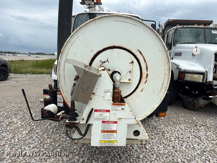 image for item YA4024 2017 Freightliner 114SD sewer jetter truck
