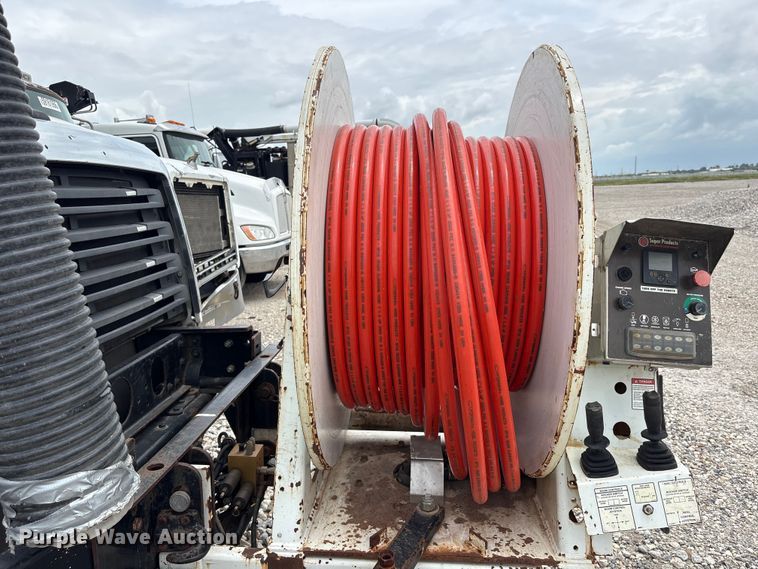 image for item YA4024 2017 Freightliner 114SD sewer jetter truck