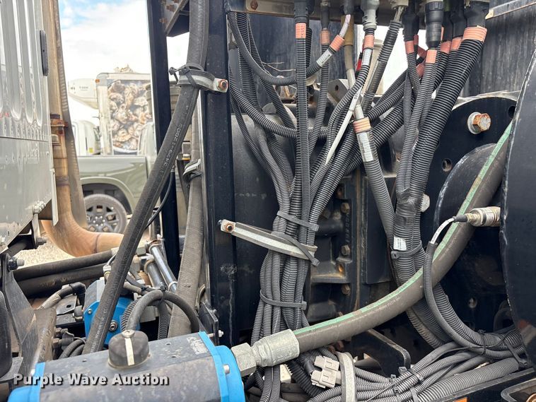 image for item YA4024 2017 Freightliner 114SD sewer jetter truck